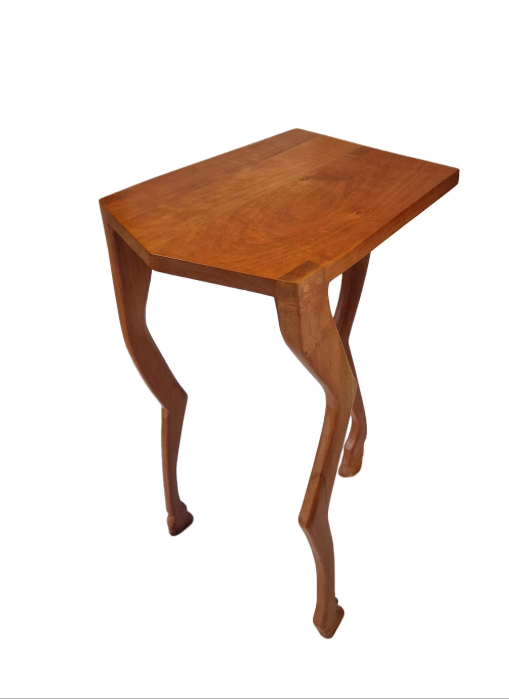 "Scone" table