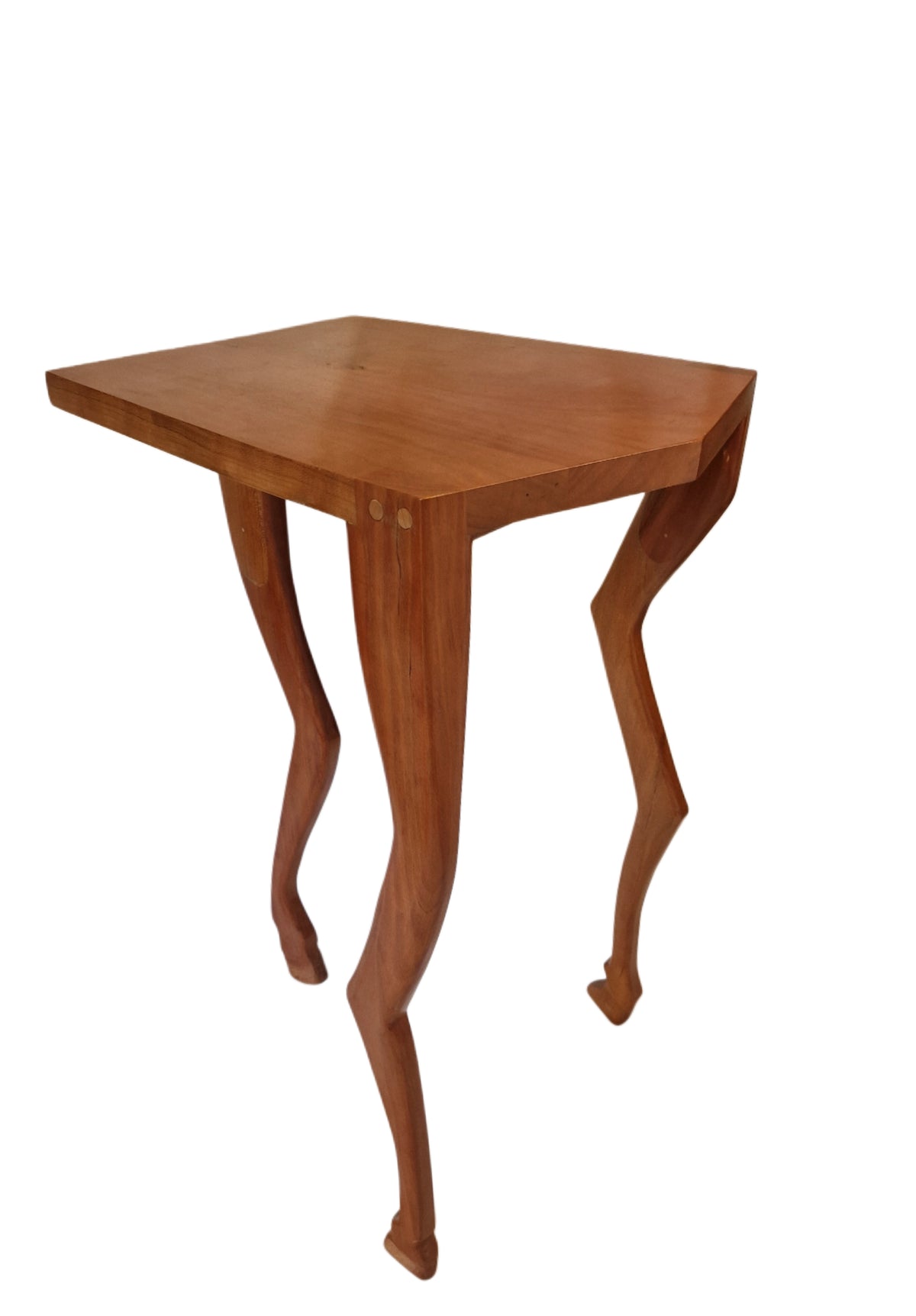 "Scone" table